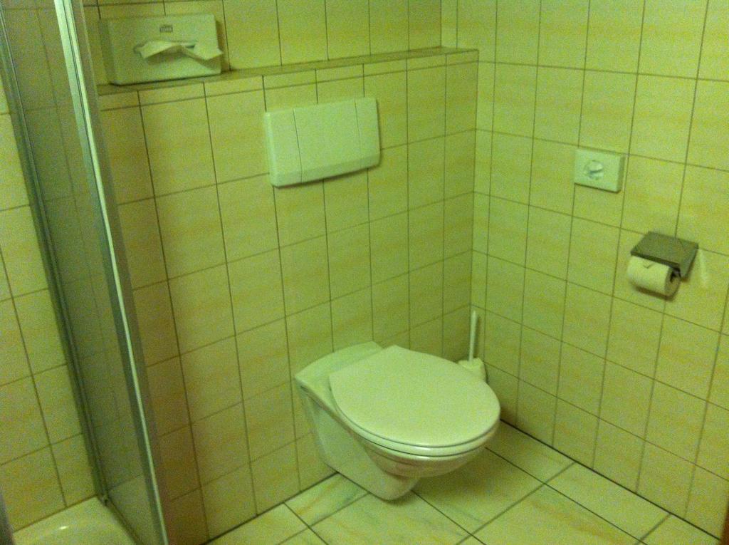 Hotel Garni Pfandl 노이스티프트임스튀바이탈 객실 사진